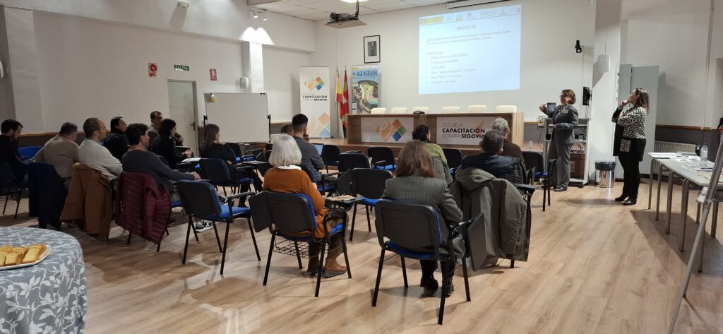 Presentation by Ana Tarquis and Maite Jiménez, from the AGUAGRADA Project